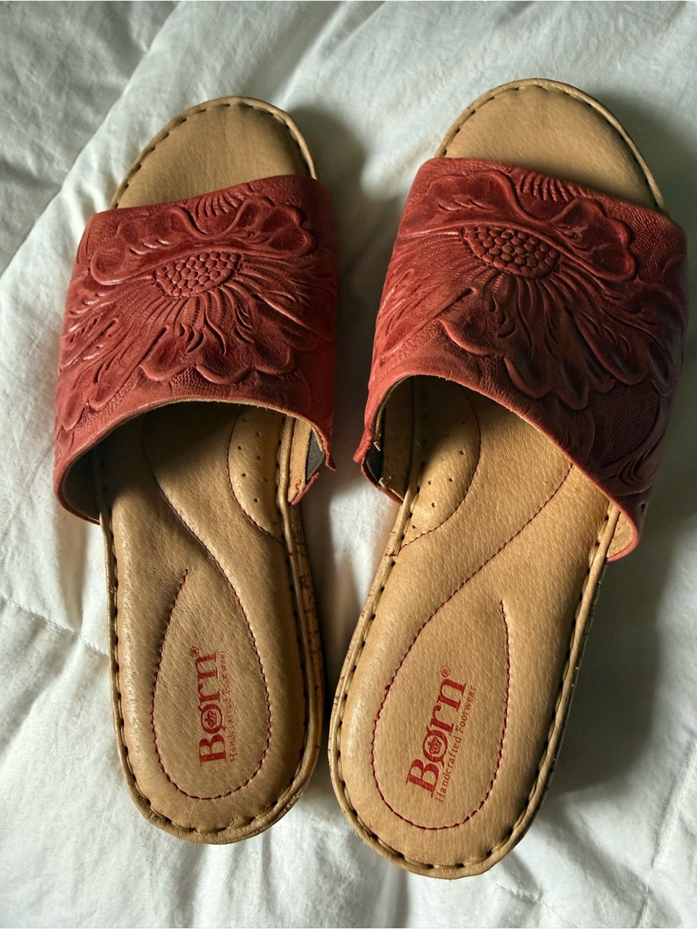 Born | Fish Lake Embossed Leather Slip-On Sandals Size 9